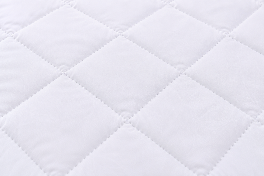 Наматрацник Comfort Plus вологостійкий з бортами 1 кв. м