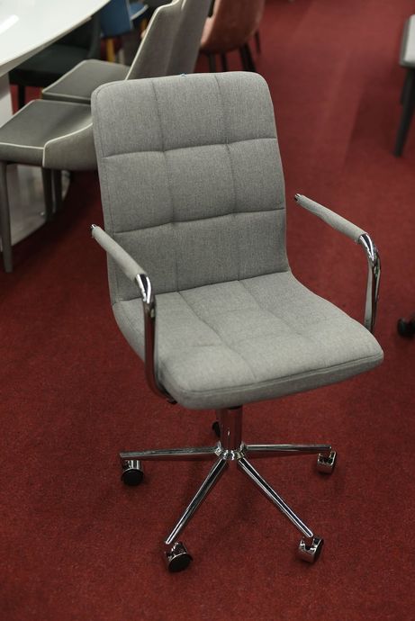 Кресло поворотное Q-022 серая ткань